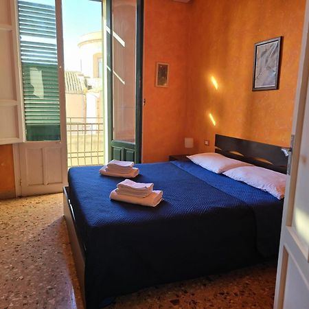Casa Azzurra Apartamento Trapani Exterior foto