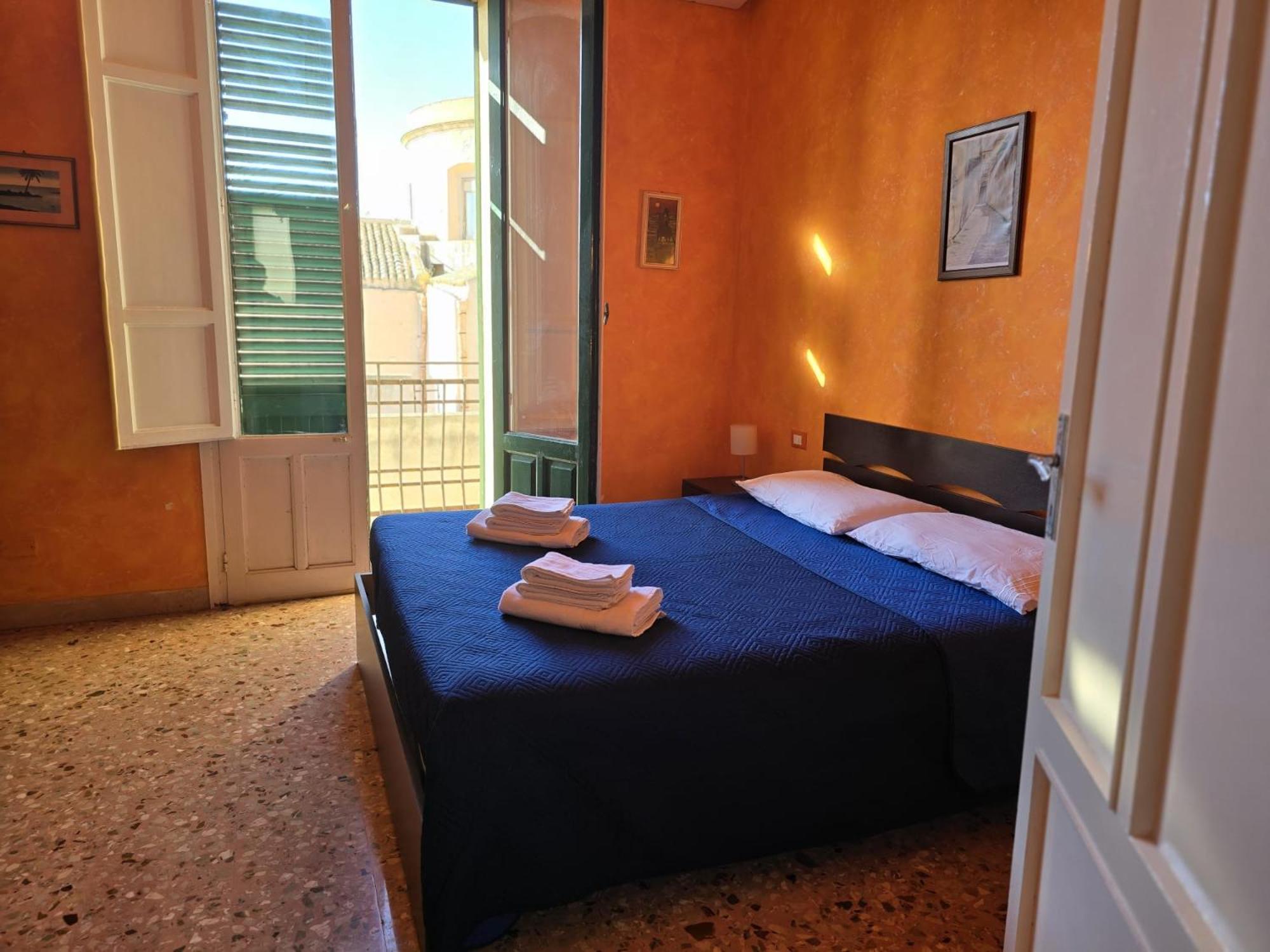 Casa Azzurra Apartamento Trapani Exterior foto